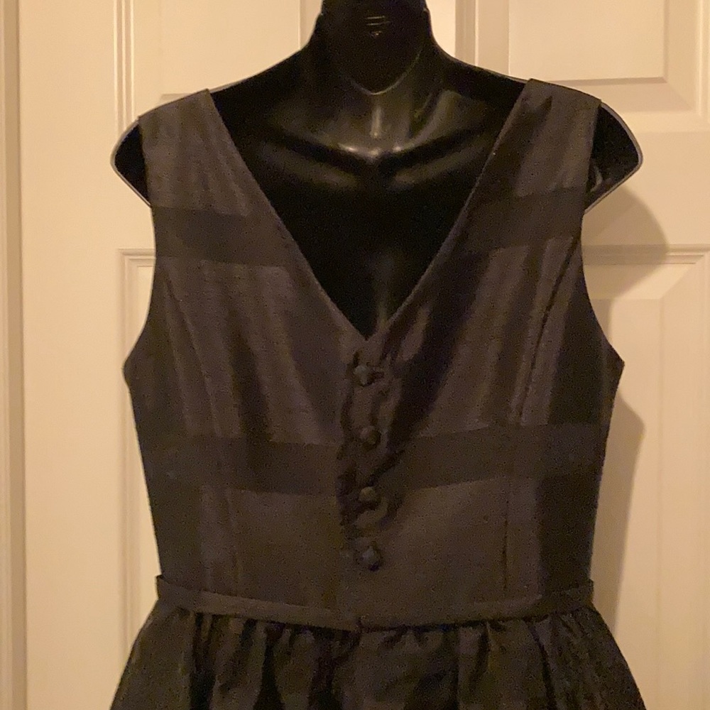 LBD - Picture 5 of 7